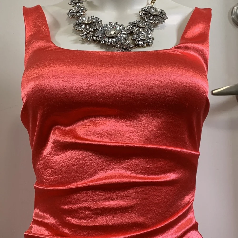 Le Château coral satin dress - Picture 10 of 15